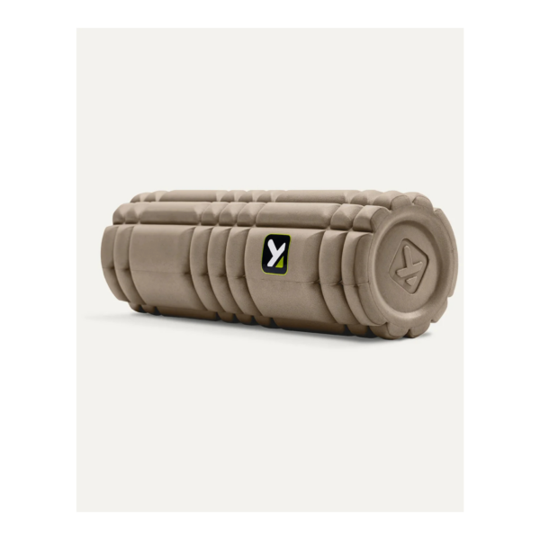 TriggerPoint CORE Foam Roller MINI 12" CHOCOLATE BRN JAPAN  — เริ่มดูแลกล้ามเนื้อ ด้วยสัมผัสการนวดที่นุ่มนวล